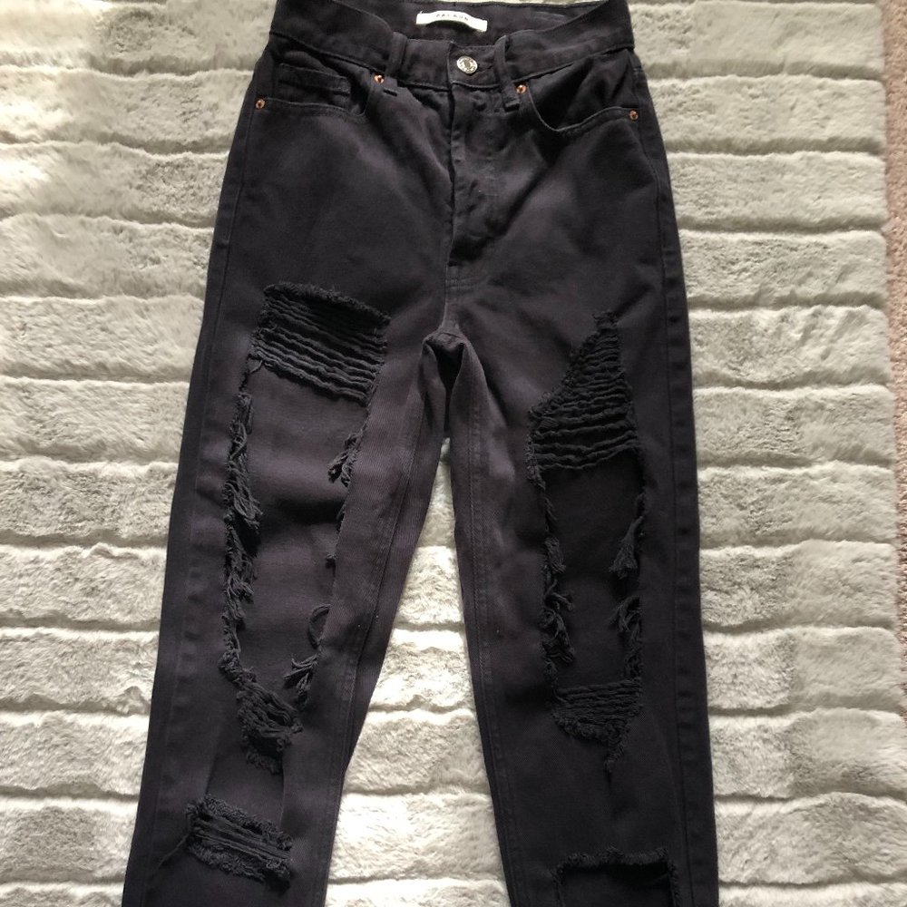 PACSUN BLACK ULTRA HIGH WAISTED SLIM FIT RIPPED JEANS - SIZE 23